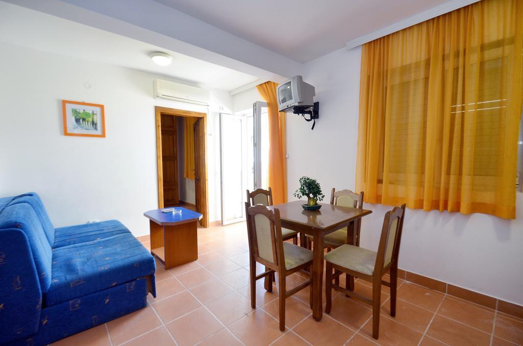 Guest House Villa Iva Budva Room photo