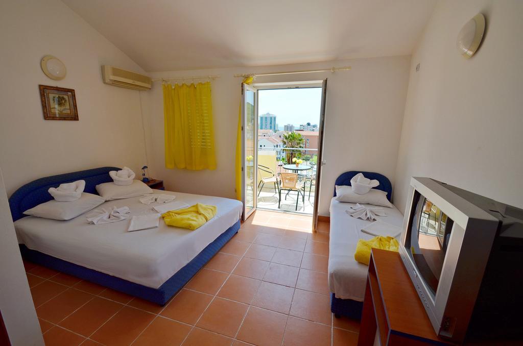 Guest House Villa Iva Budva Room photo