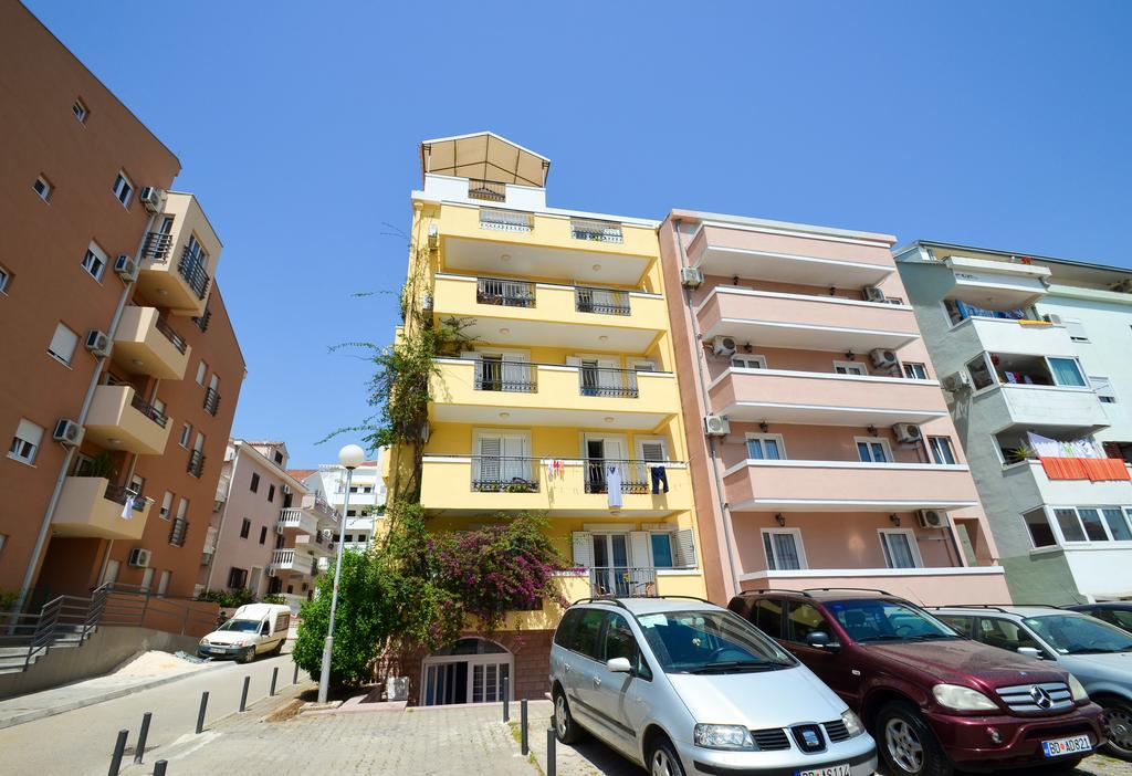Guest House Villa Iva Budva Exterior photo