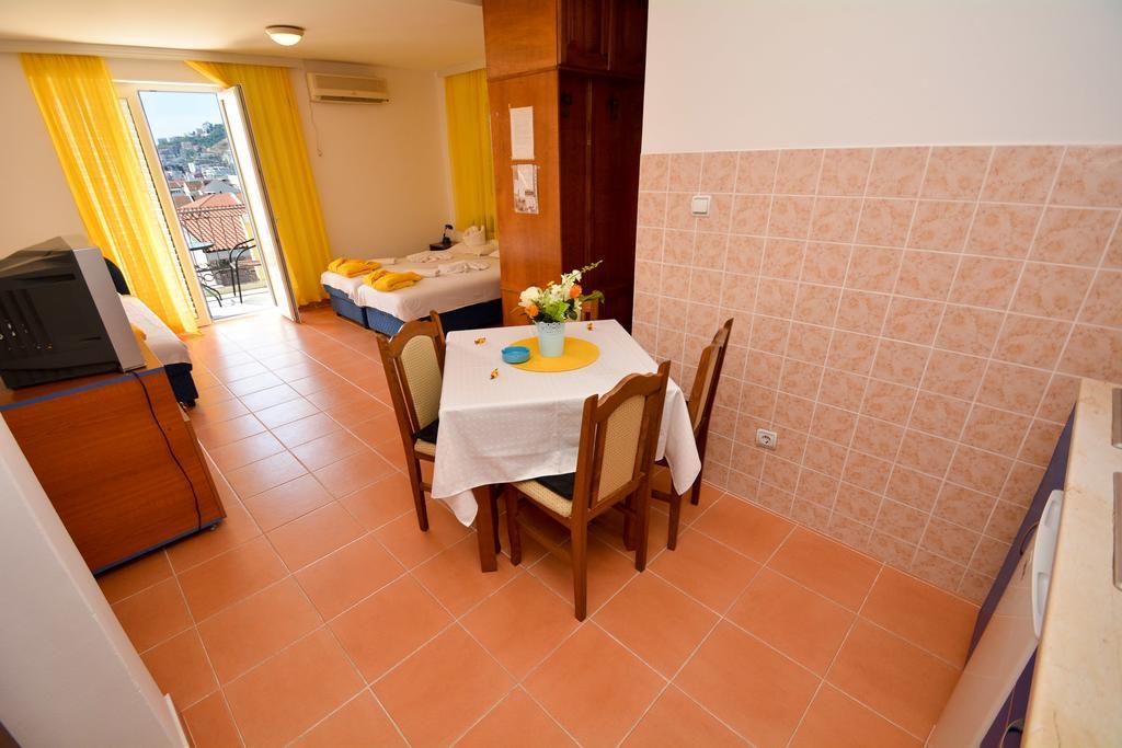 Guest House Villa Iva Budva Exterior photo